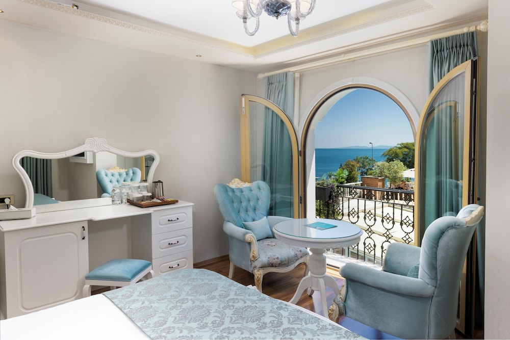 Seven Hills Palace & Spa 55/72