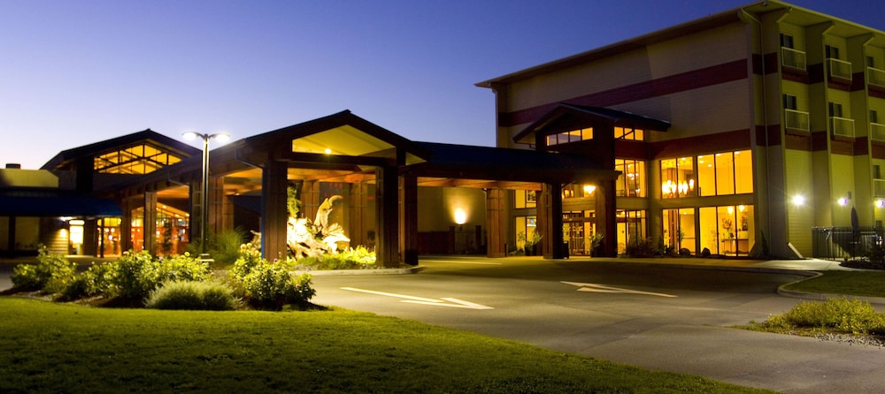 Blue Lake Casino Hotel 1/28