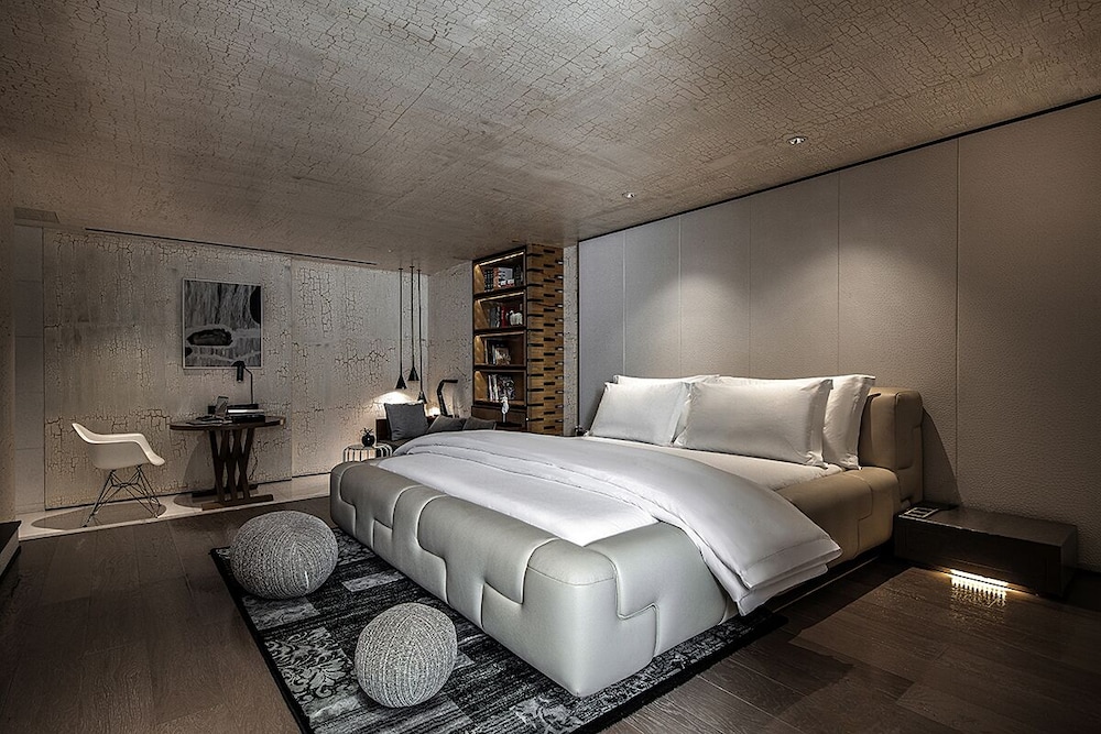 Hui Hotel 17/65
