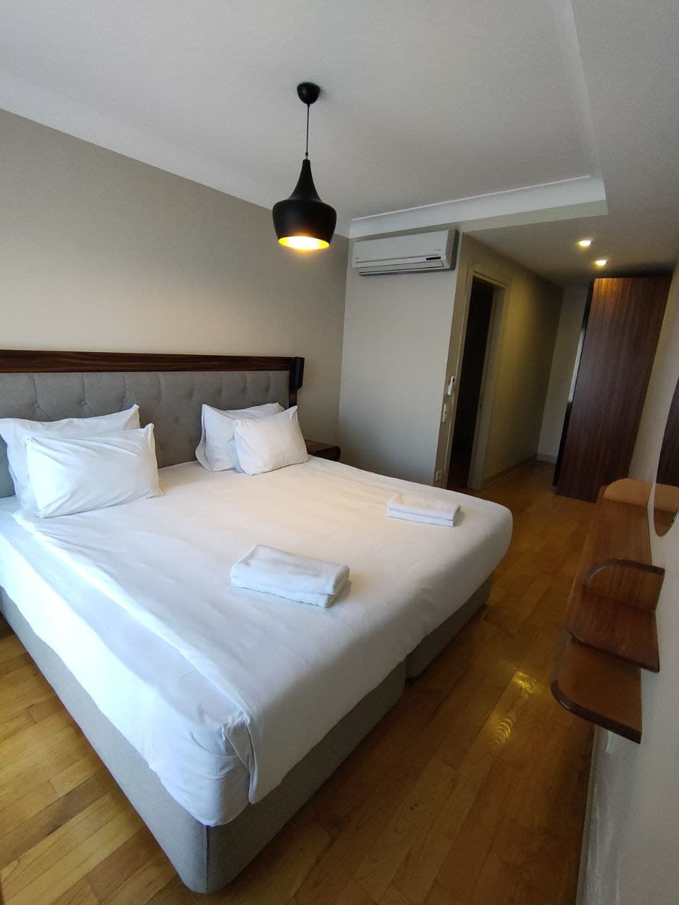 1 BEDROOM, APARTMENT