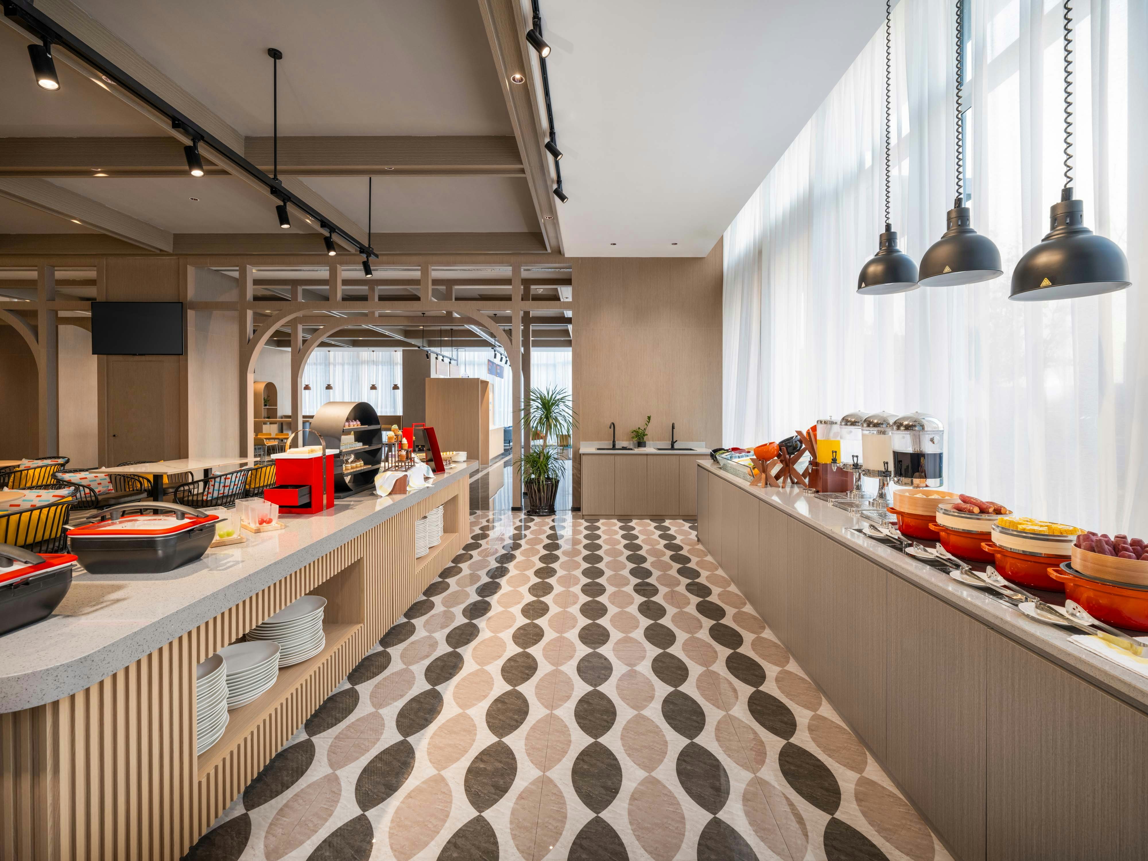 Holiday Inn Express Taizhou Toumen Port 31/43