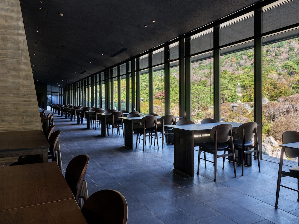 Unzen Miyazaki Ryokan 53/61