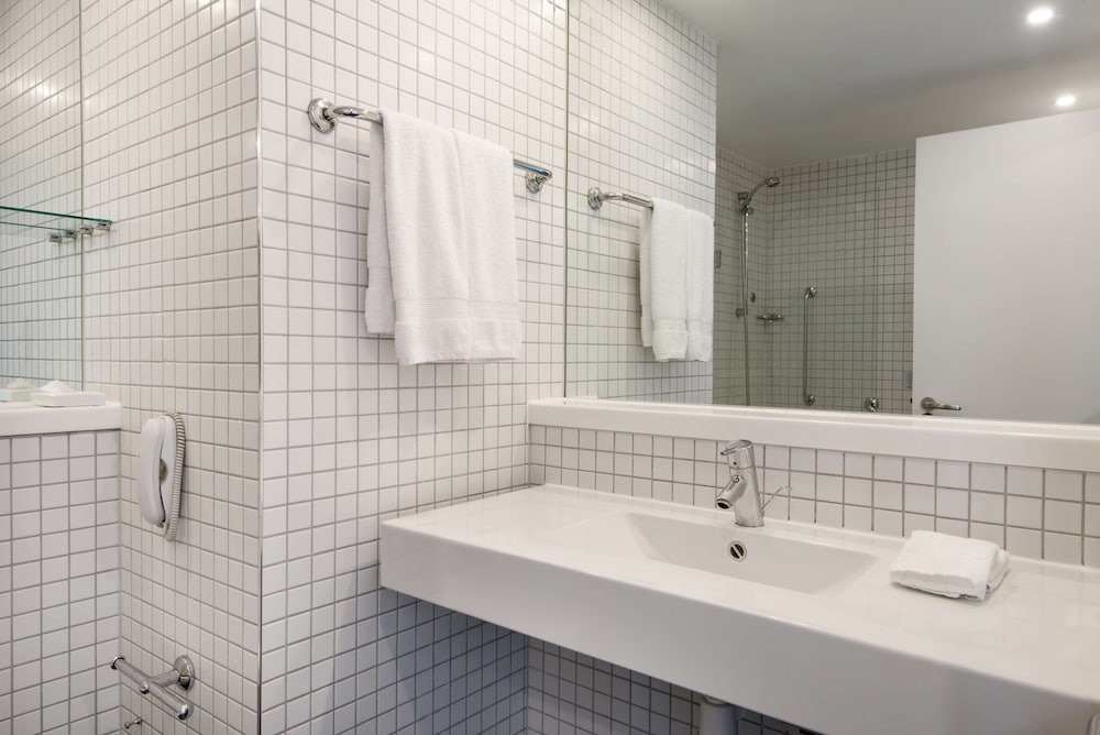Radisson Blu Birmingham 44/45