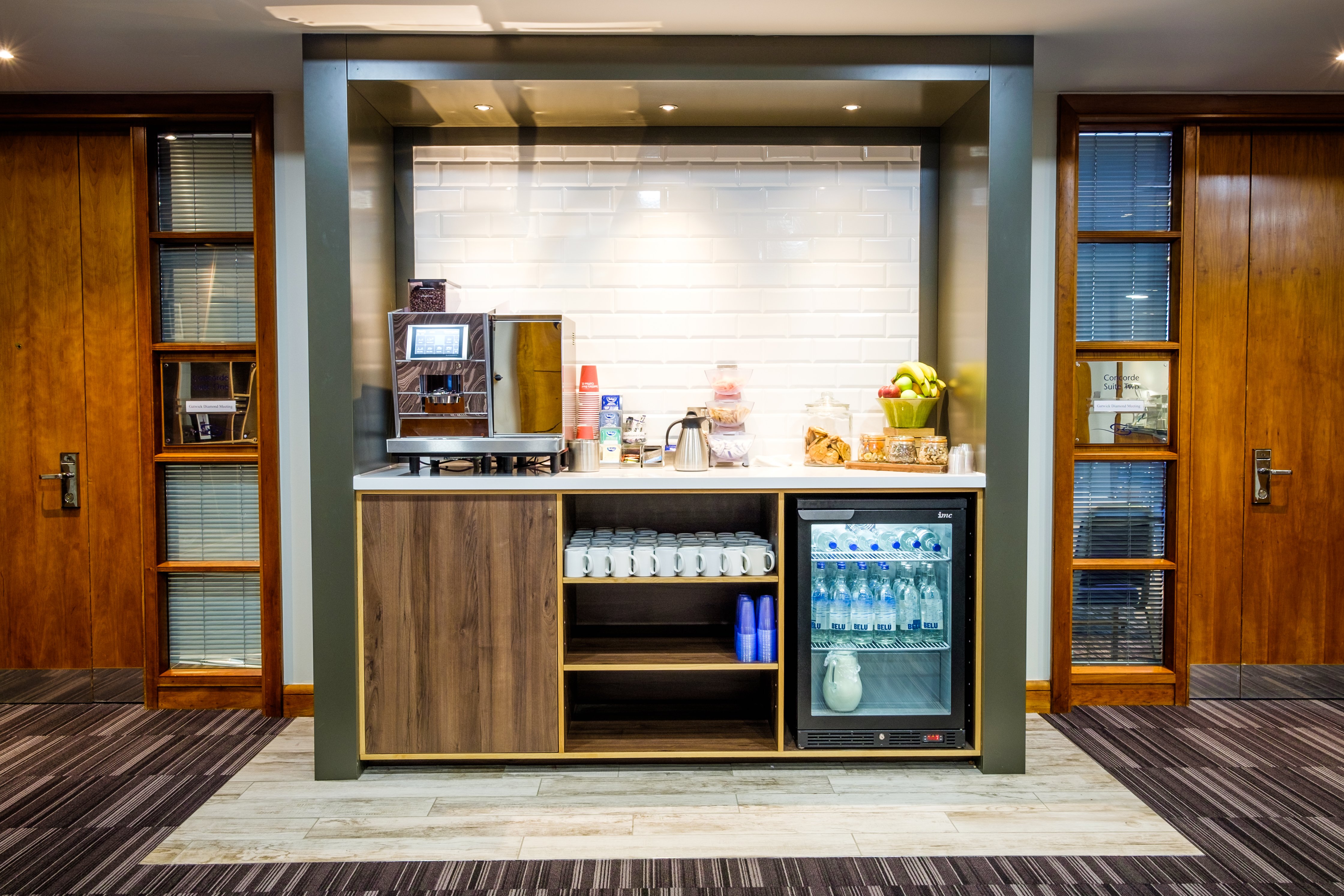 Holiday Inn Gatwick Airport 10/75