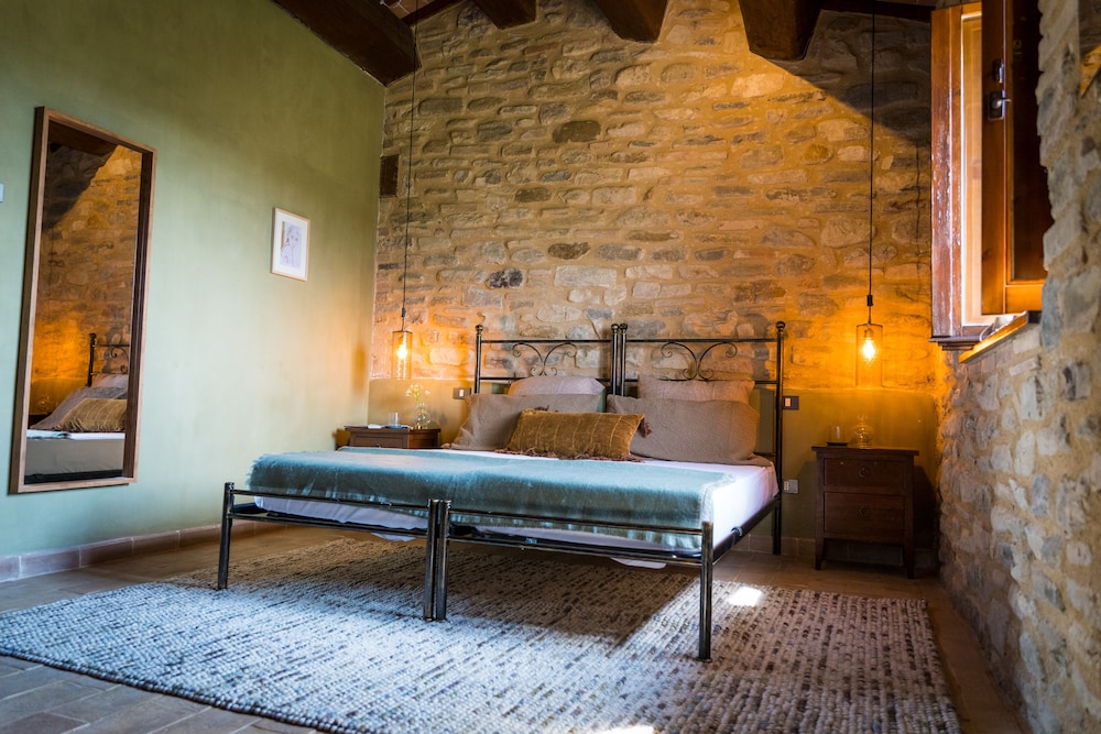 Borgo Castello Panicaglia 13/35