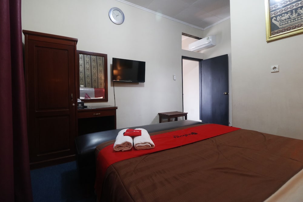 Reddoorz Plus @ Jalan Raden Intan Lampung 11/40