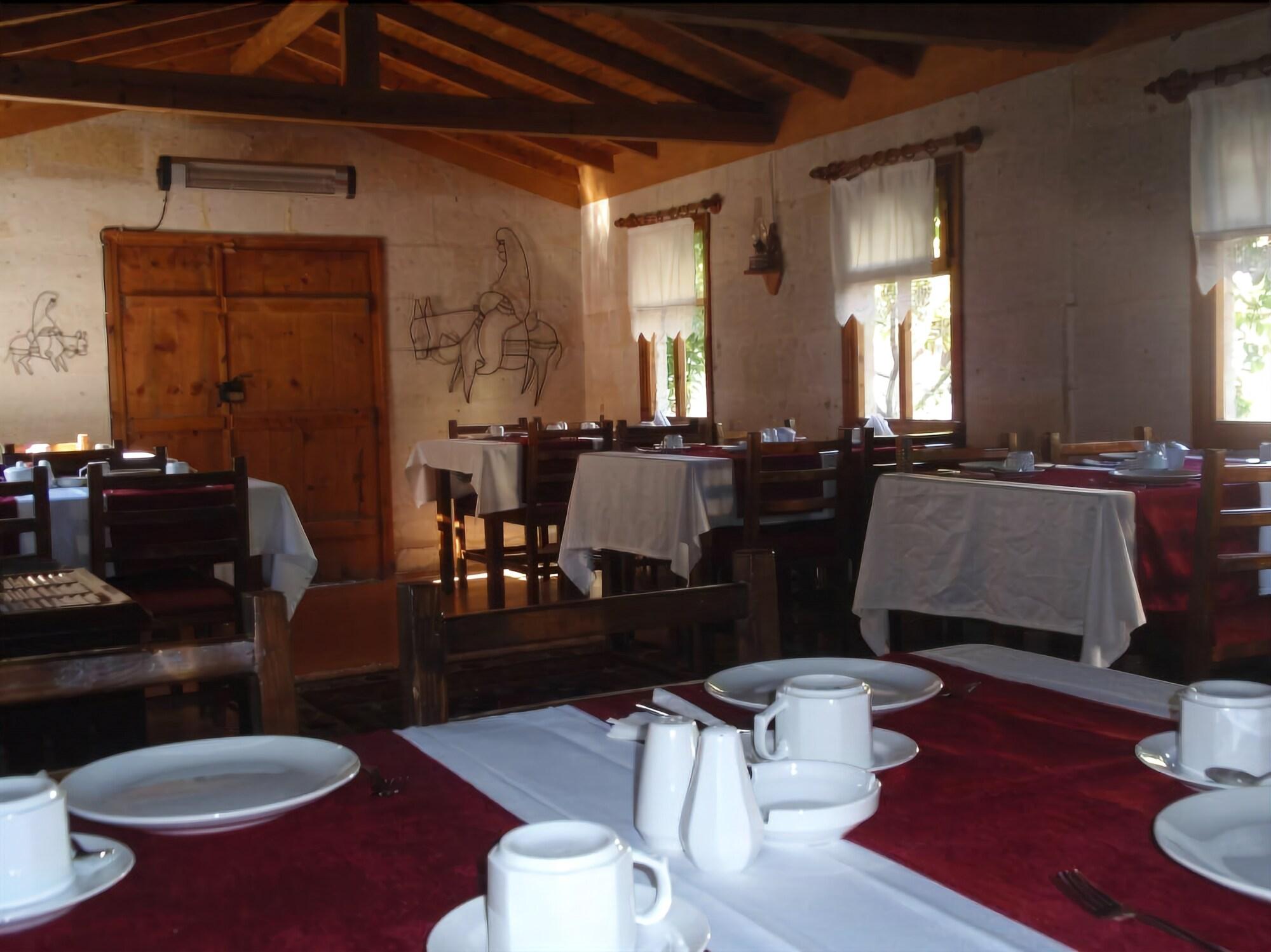 Yildiz Hotel 34/50