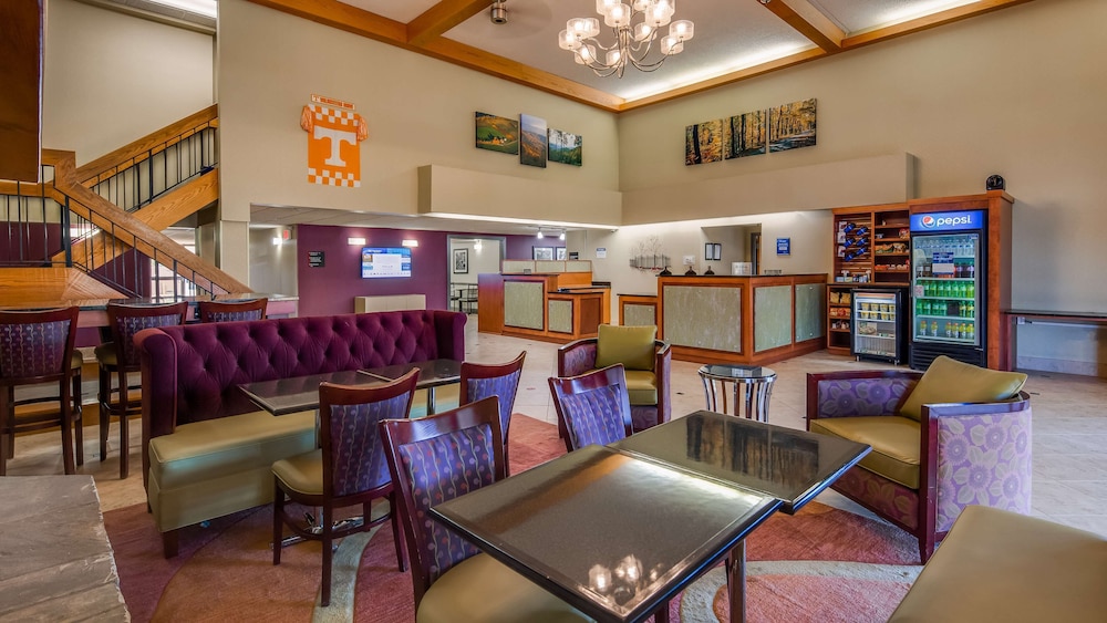 Best Western Plus Knoxville Cedar Bluff 29/42