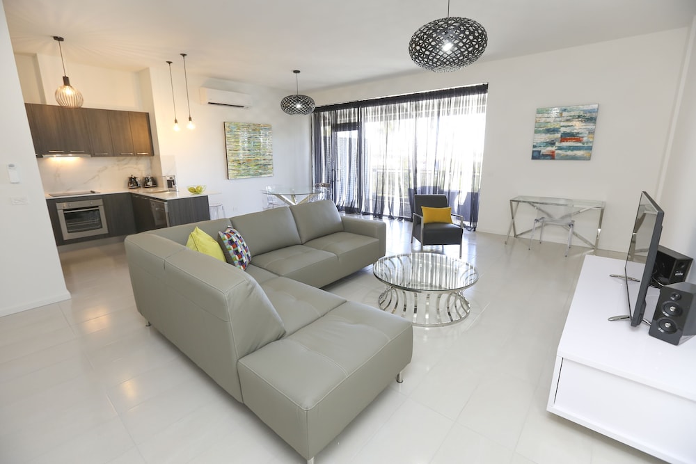 Indulge CBD Apartments 34/50