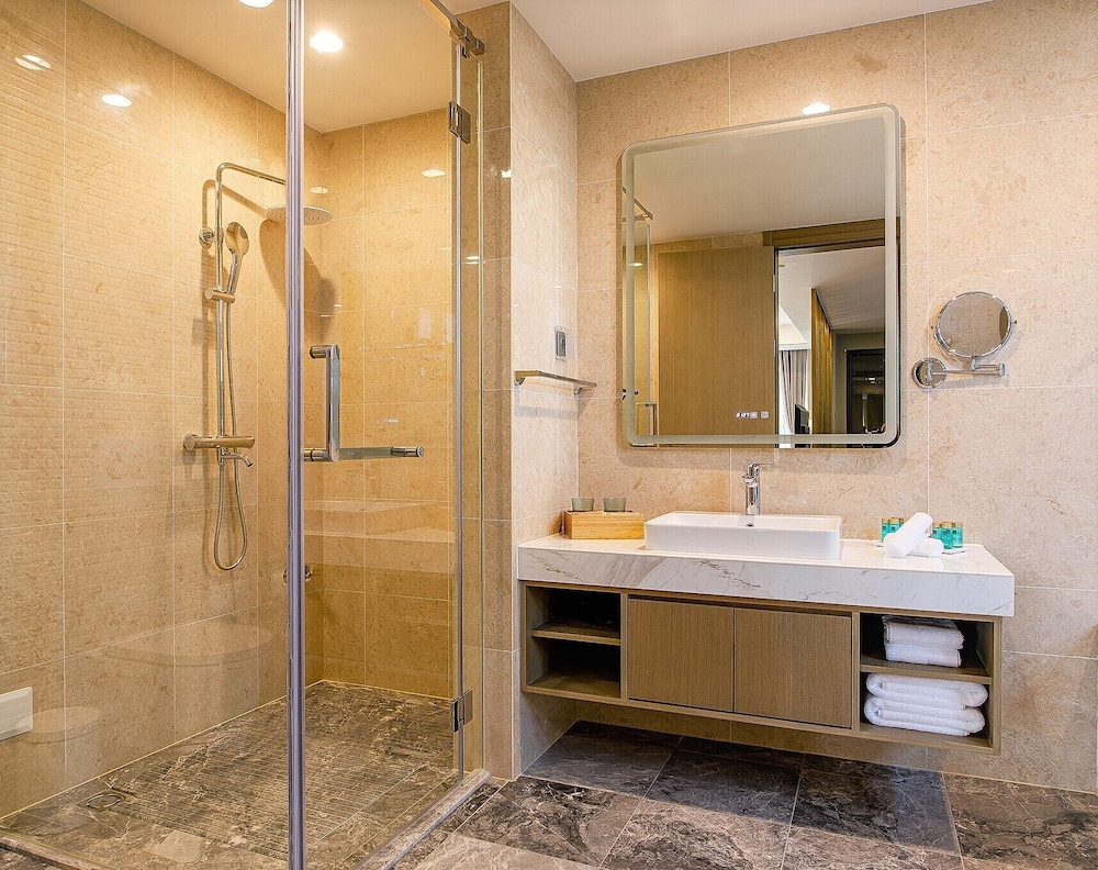 LDS hotel Belgrade 23/24