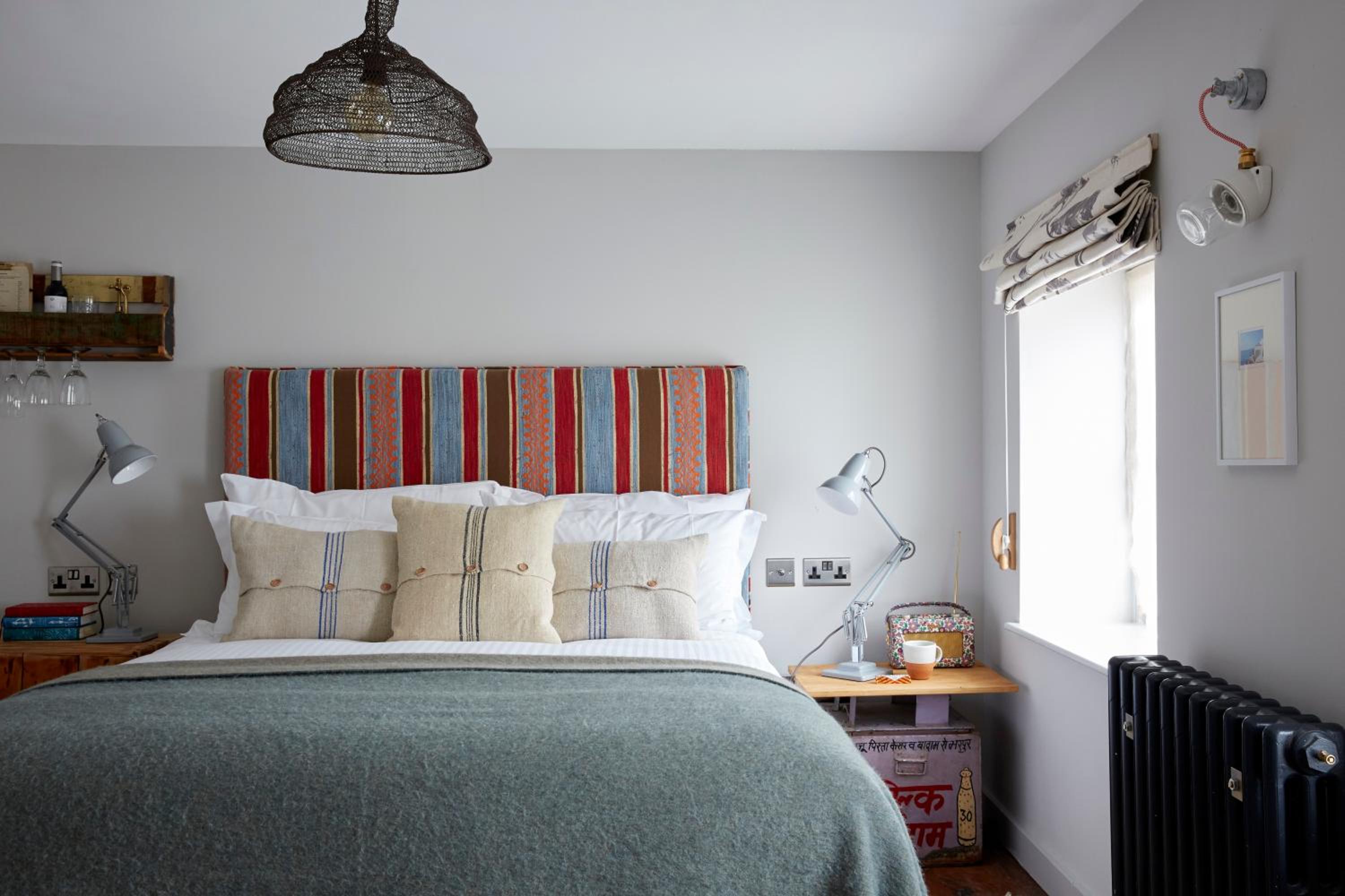 Comfy, Double Bed, Bathtub