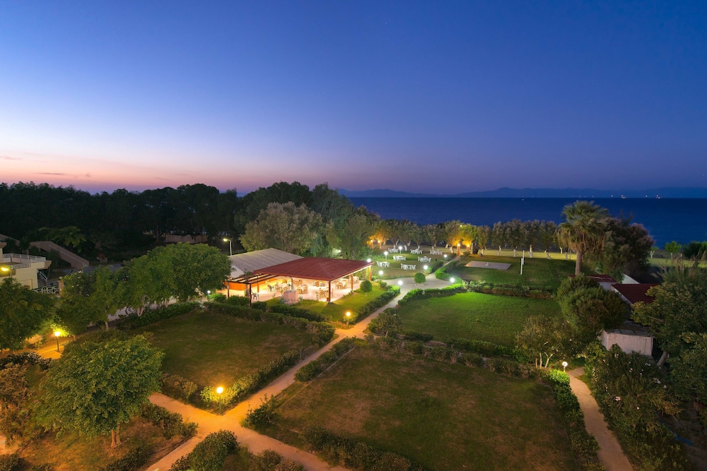 Bayside Hotel Katsaras 25/29