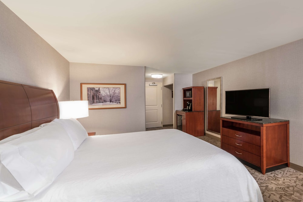 Hilton Garden Inn Blacksburg University 17/55