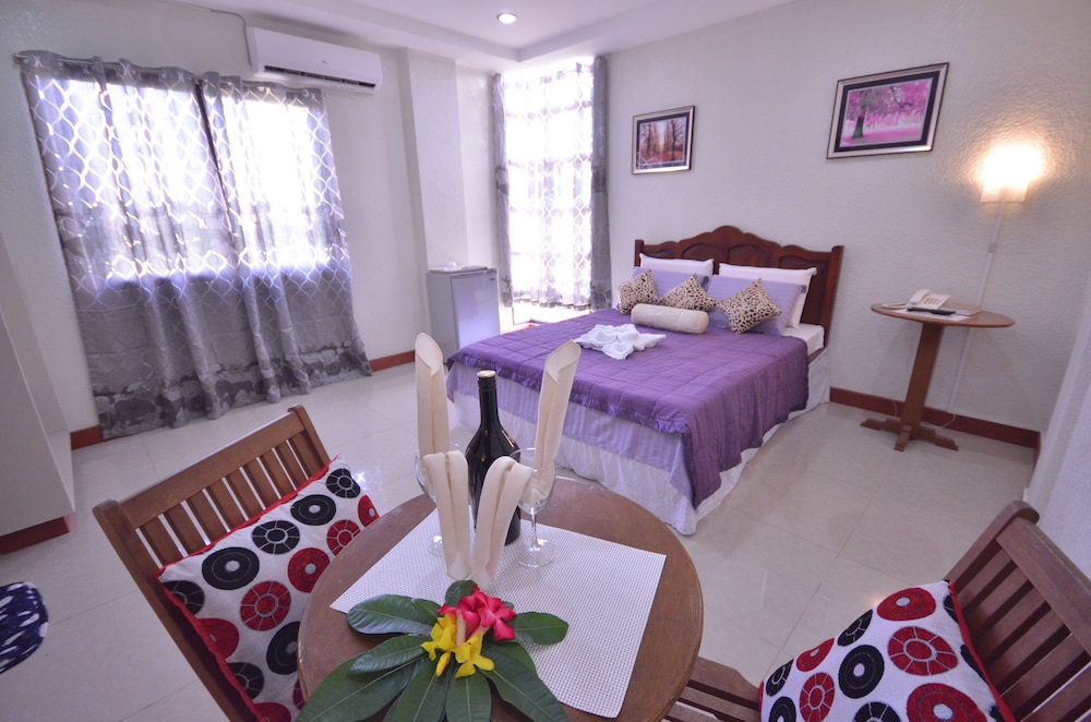 Casanas Suites 25/32