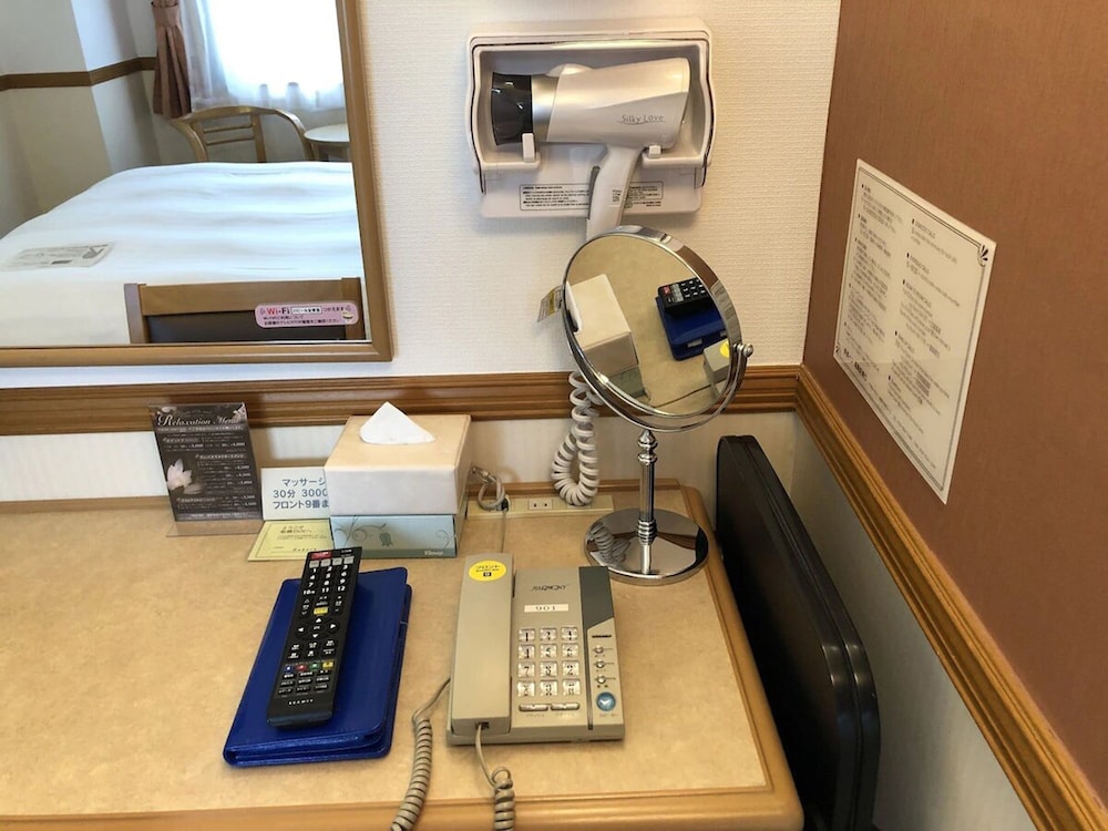 Toyoko Inn Fukushima Eki Higashi Guchi No 1 47/58