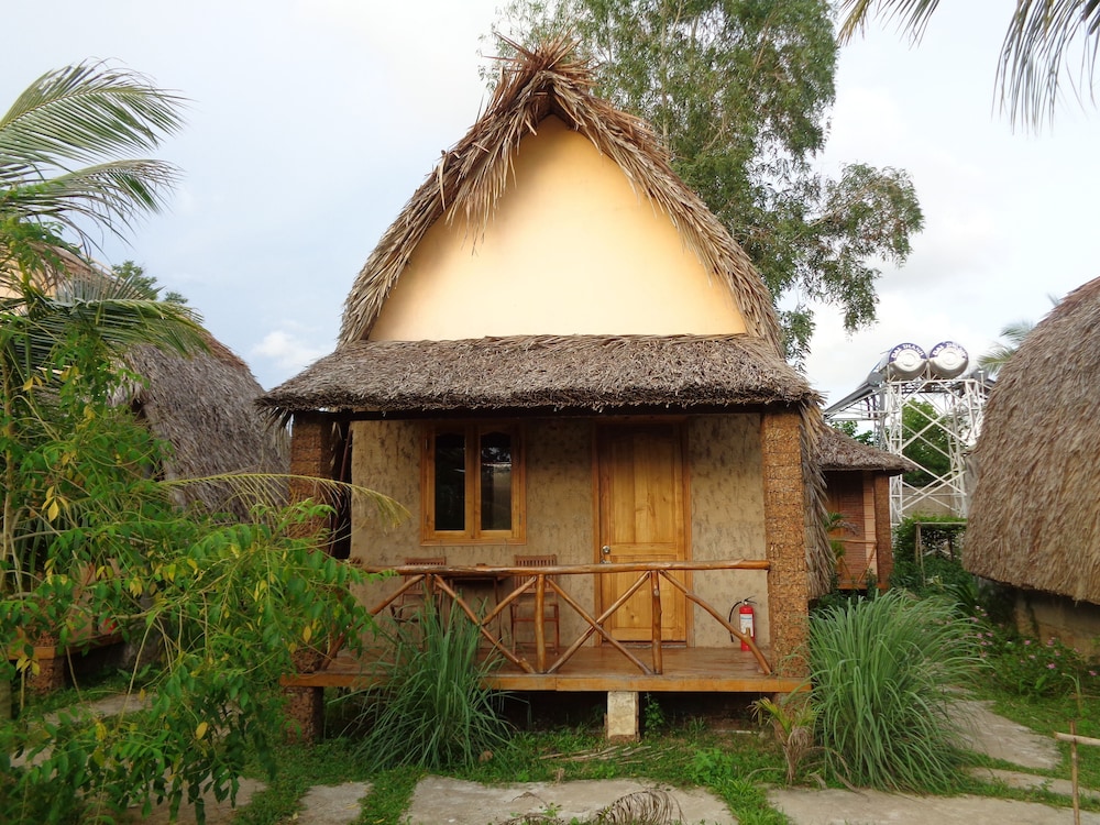 Ninila Fruit Farm Bungalow 2/38
