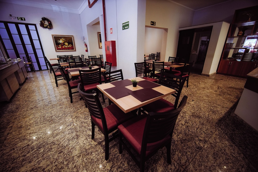 Hotel Euro Suite Pocos de Caldas By Nacional Inn 34/50