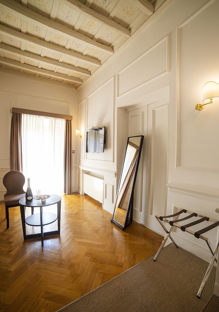 Splendor Suite Roma 17/49