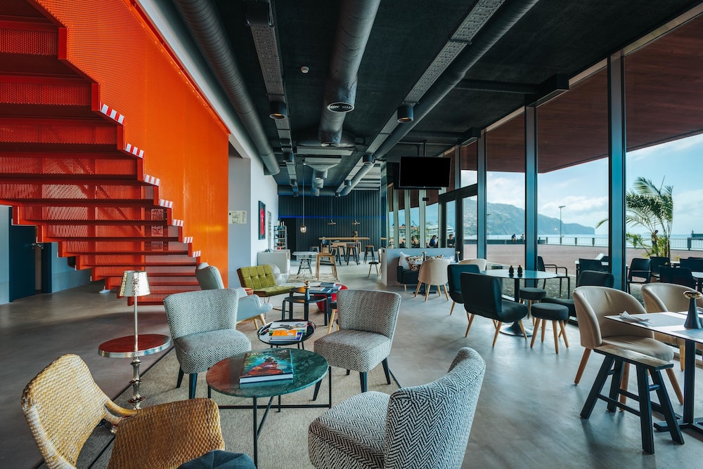 Pestana Cr7 Funchal 56/67