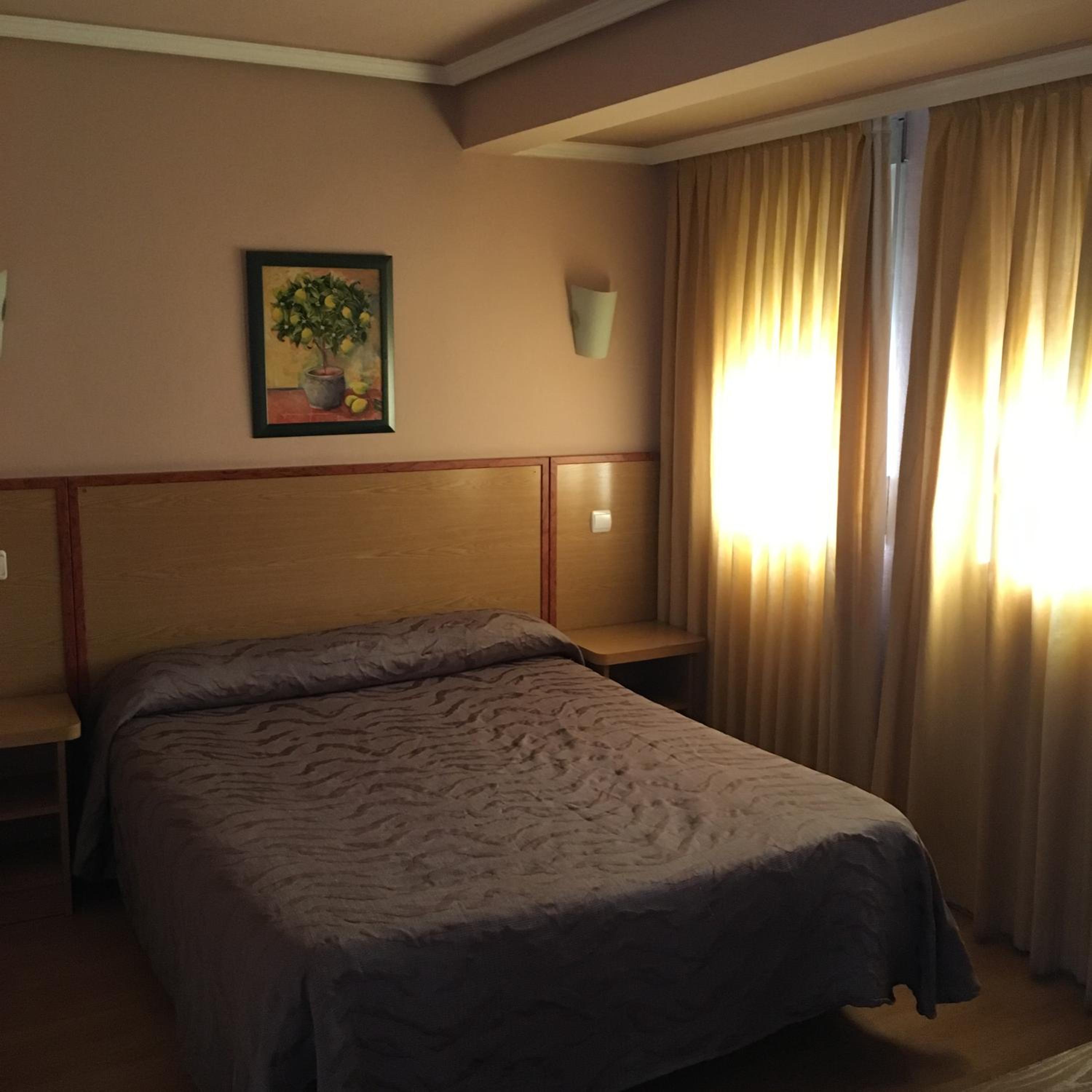 Hotel Avenida Leganes 5/14