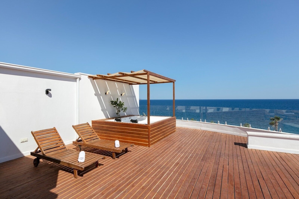 REO Hotel & Spa 39/69