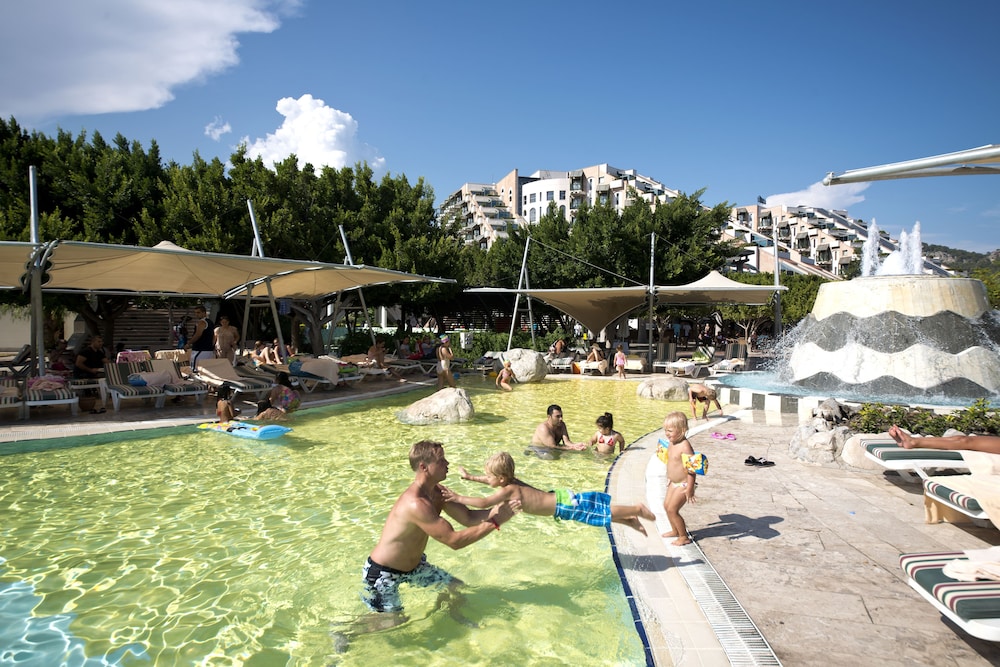 Limak Limra Hotel & Resort 69/79