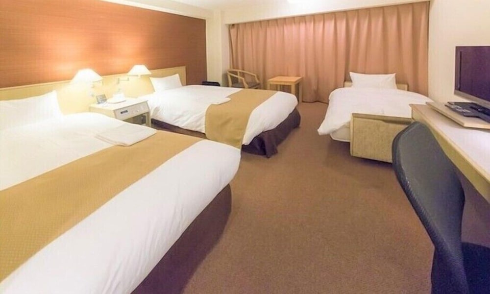 Crystal Hotel Minami Senri 20/54
