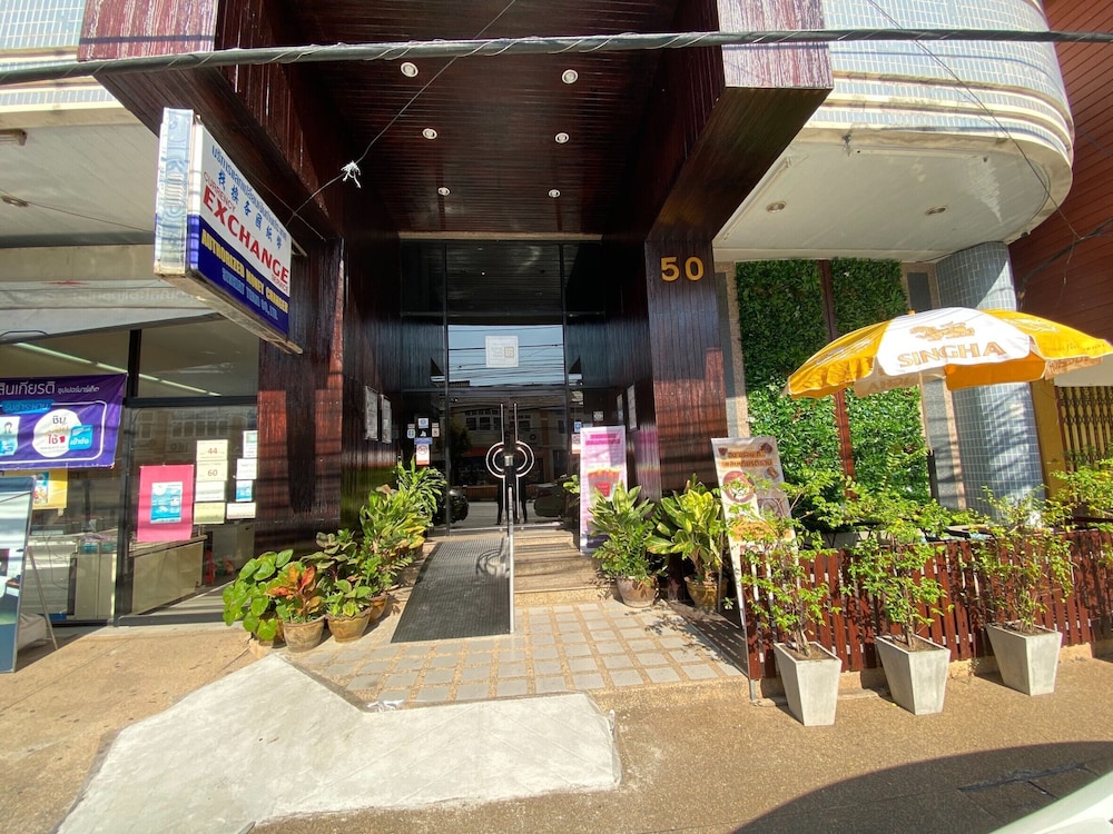 Sinkiat Thani Hotel 1/44