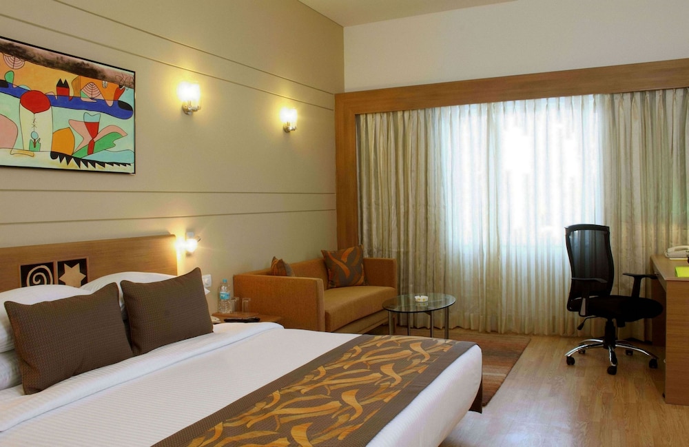 Lemon Tree Hotel Electronics City Bengaluru 15/61