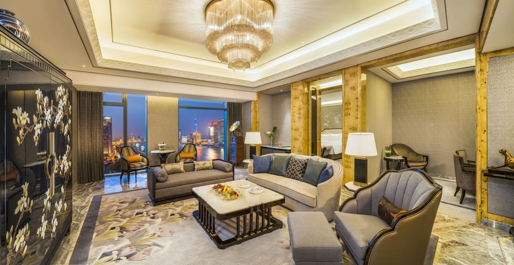 The St. Regis Shanghai on the Bund 37/50