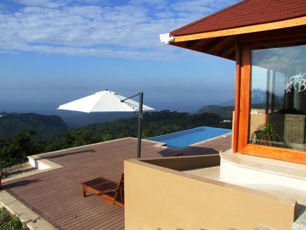 Finca Hamburgo 39/64