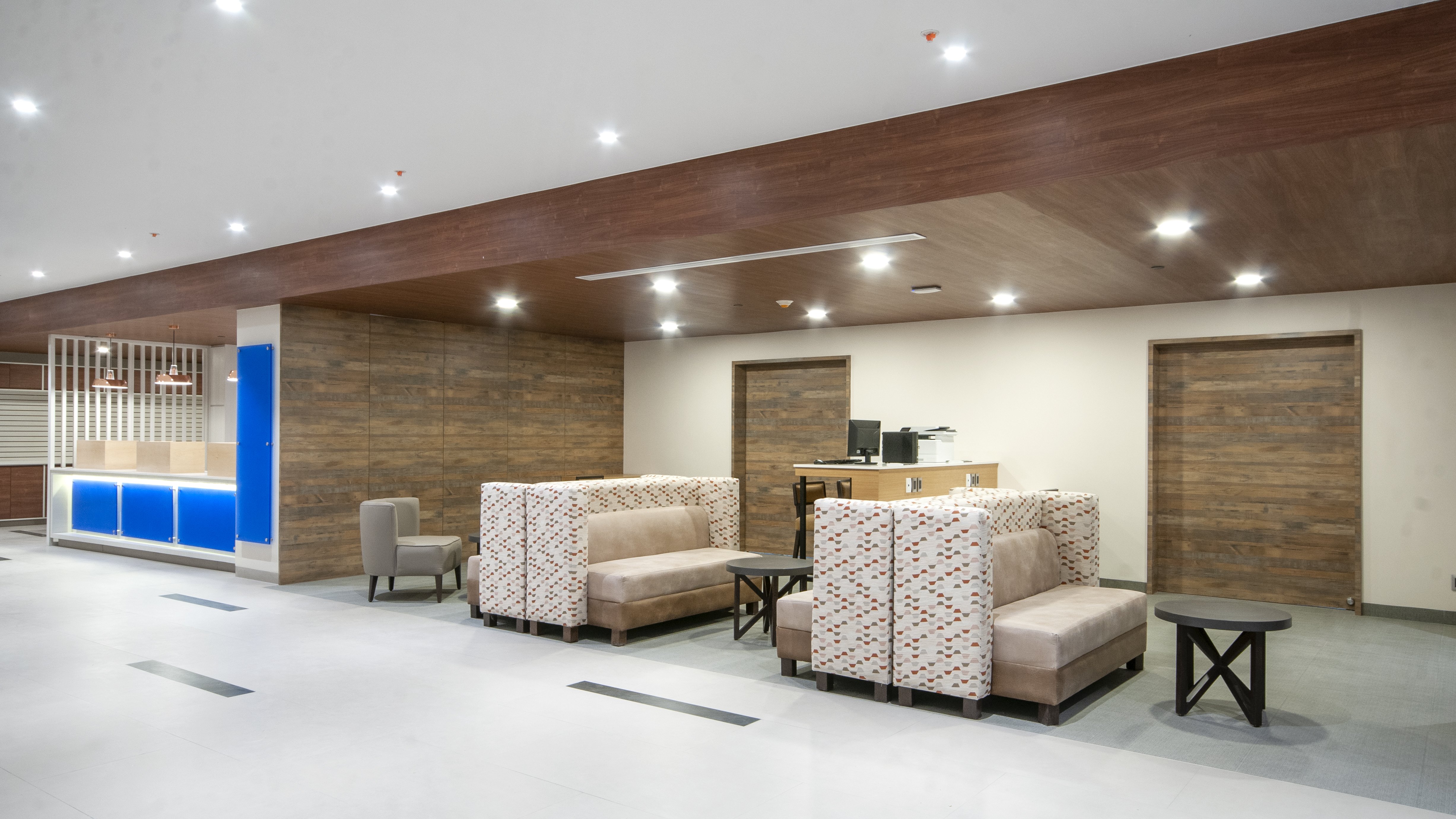 Holiday Inn Express Mexico Basilica 6/52