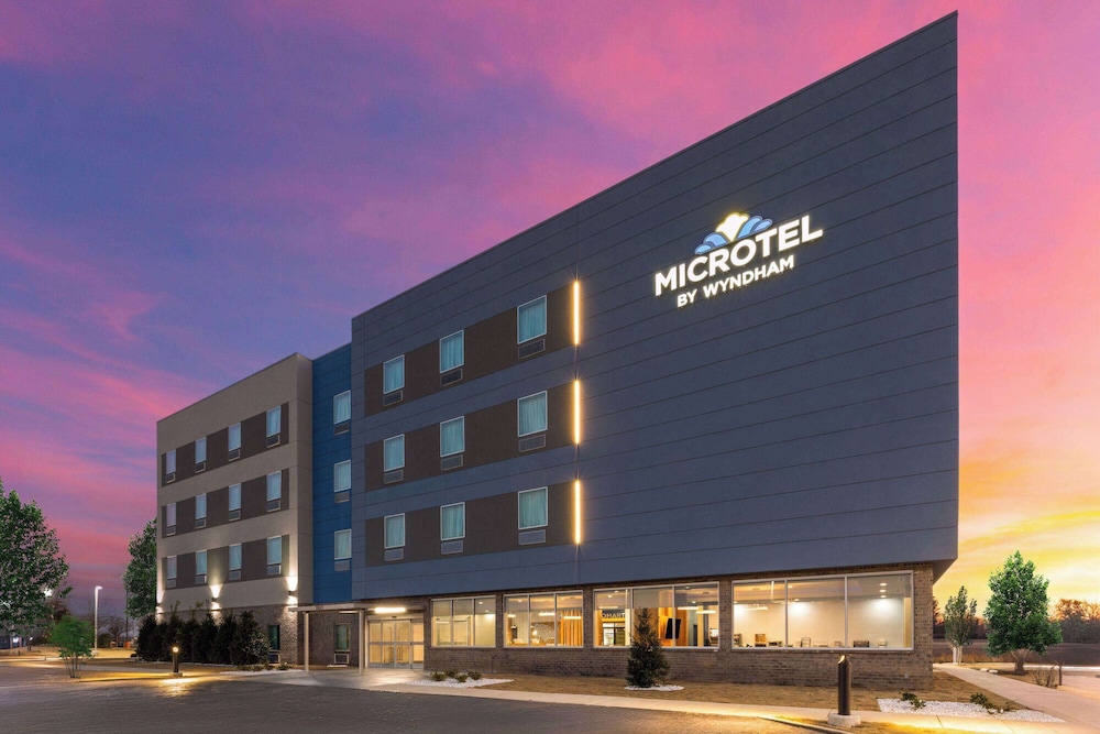 Microtel Inn & Suites by Wyndham Olive Branch 1/37