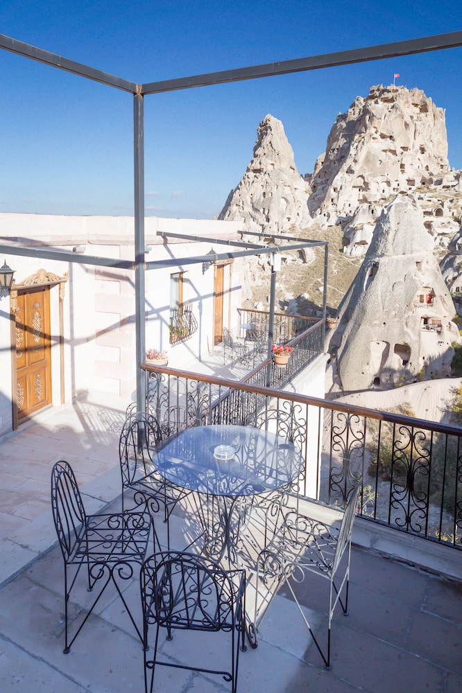 Hermes Cave Hotel 23/46