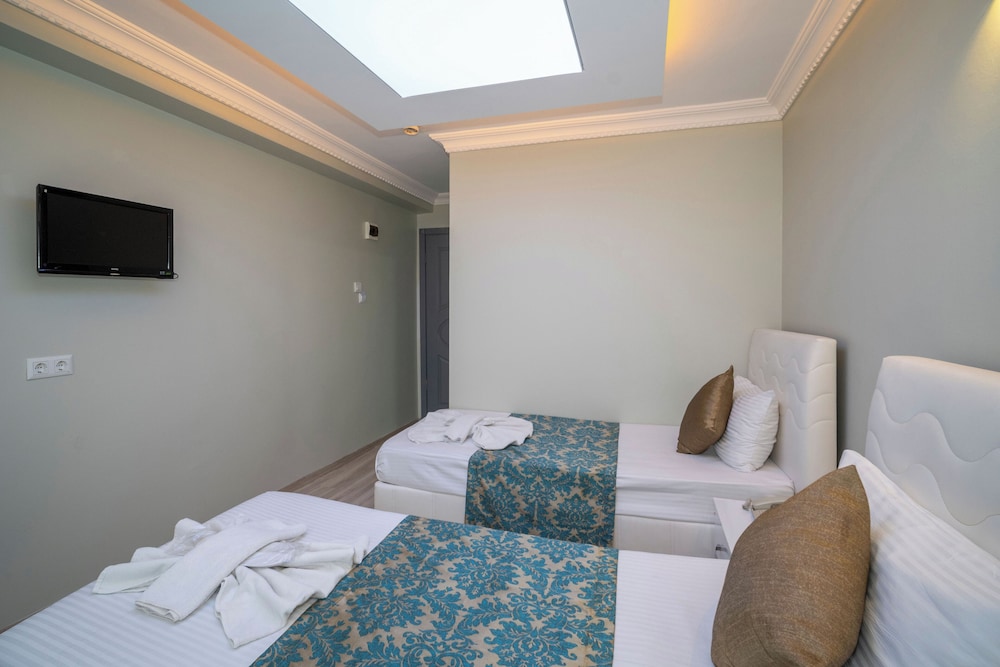 SIMPER HOTEL 22/50