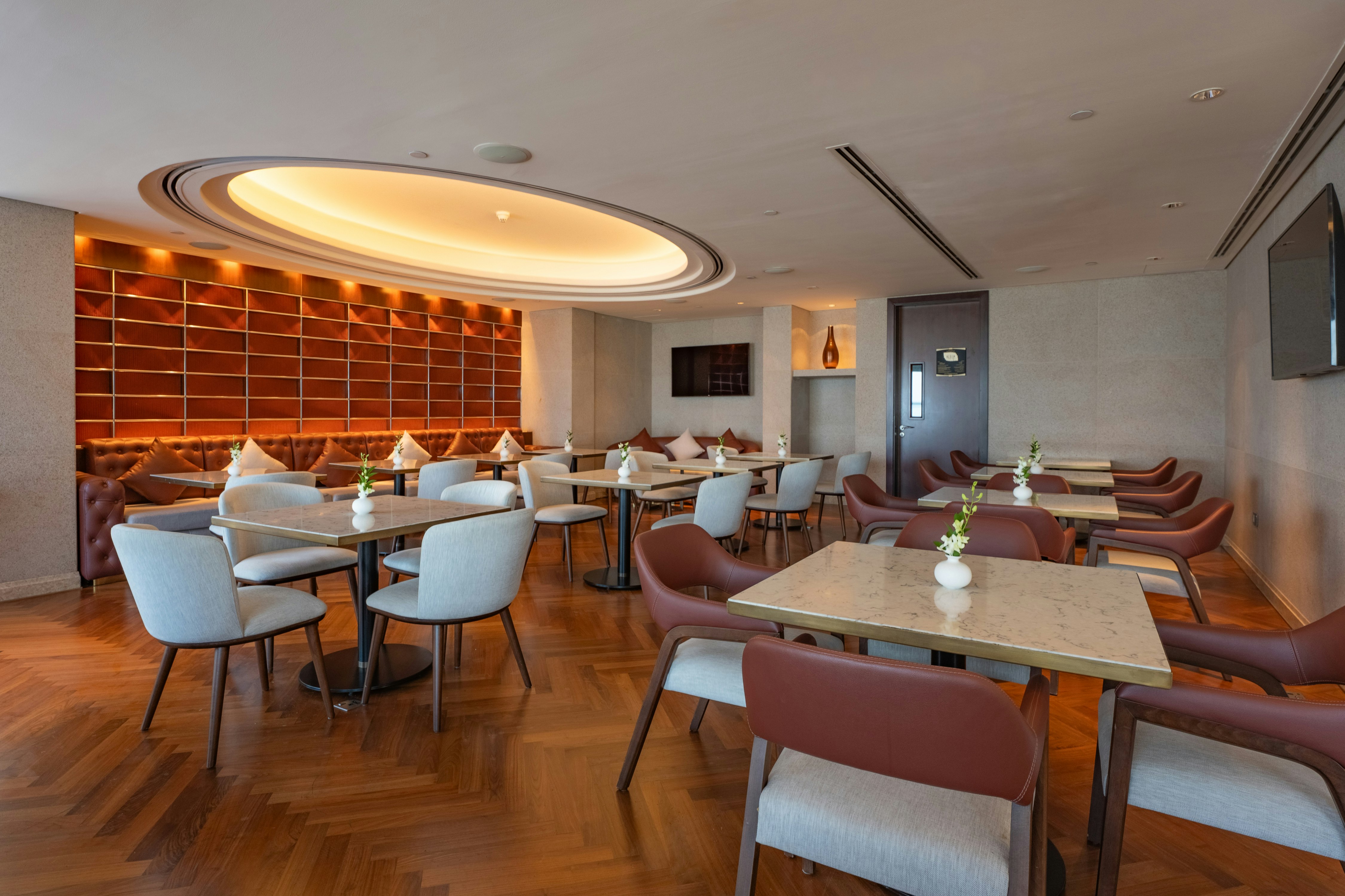 Conrad Dubai 52/80