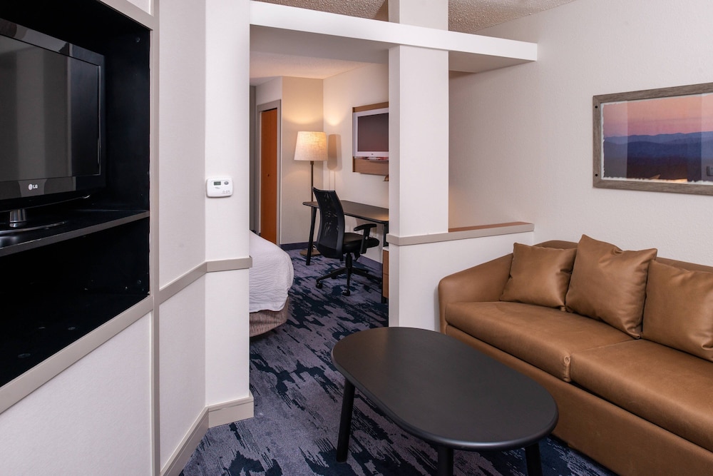 Fairfield Inn Suites By Marriott High Point Archdale 21/36