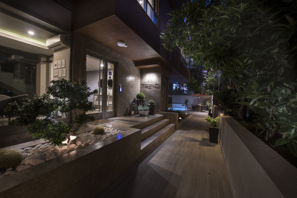 Trend Suites 42/45