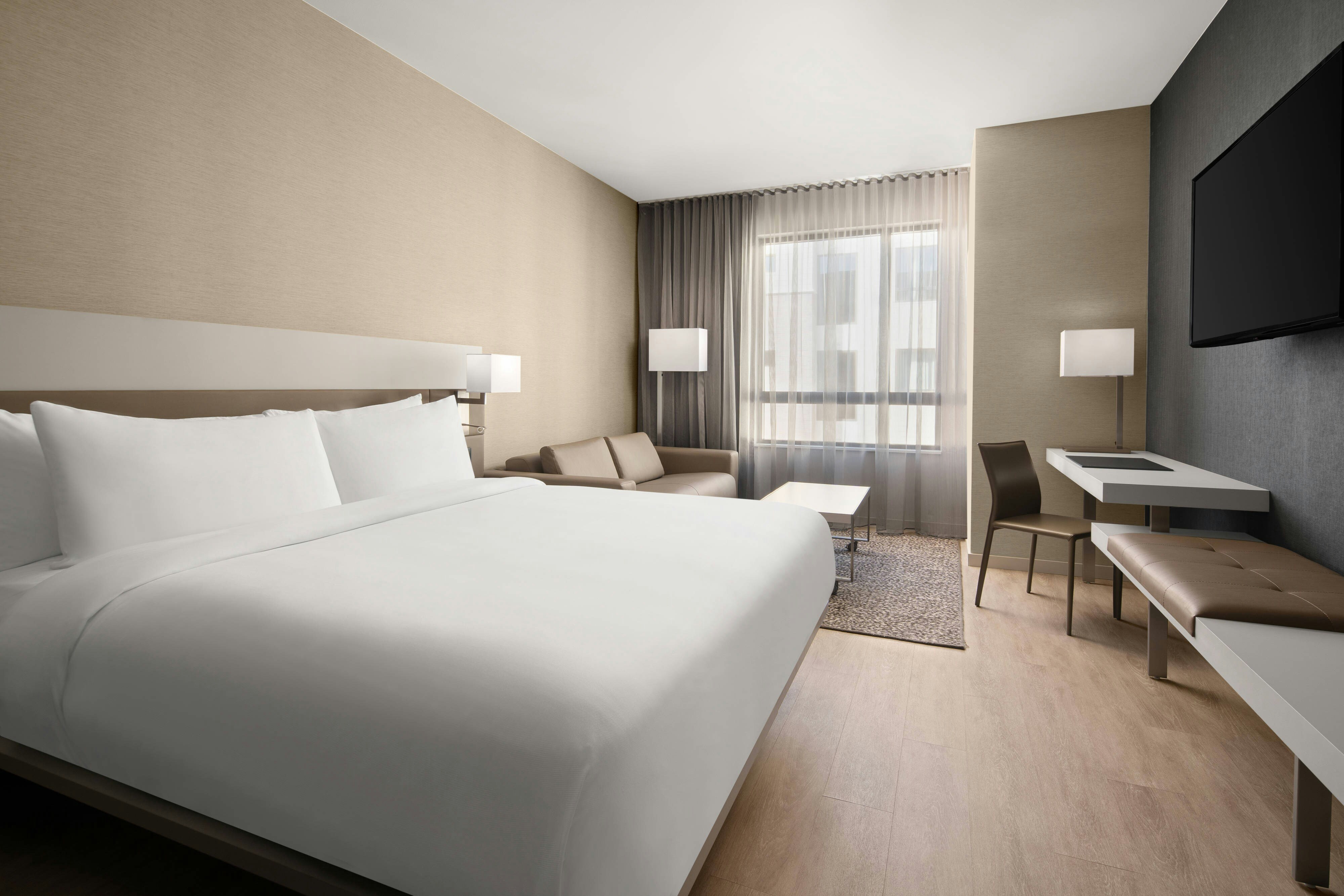 AC Hotel by Marriott Santa Rosa Sonoma Wine Country 10/55