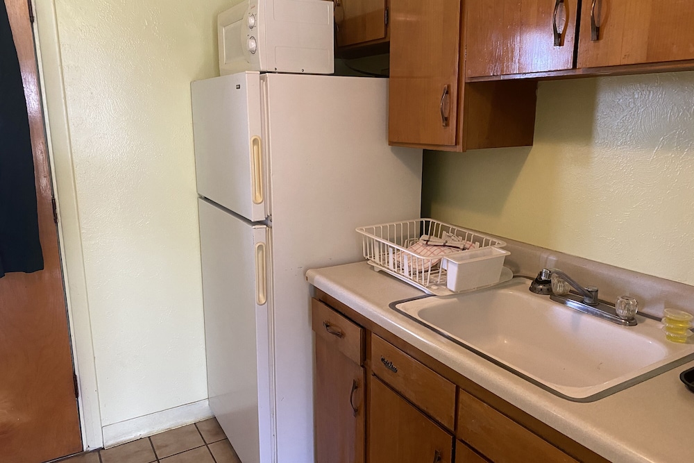 Hotel Yuma AZ Desert Grove 27/47