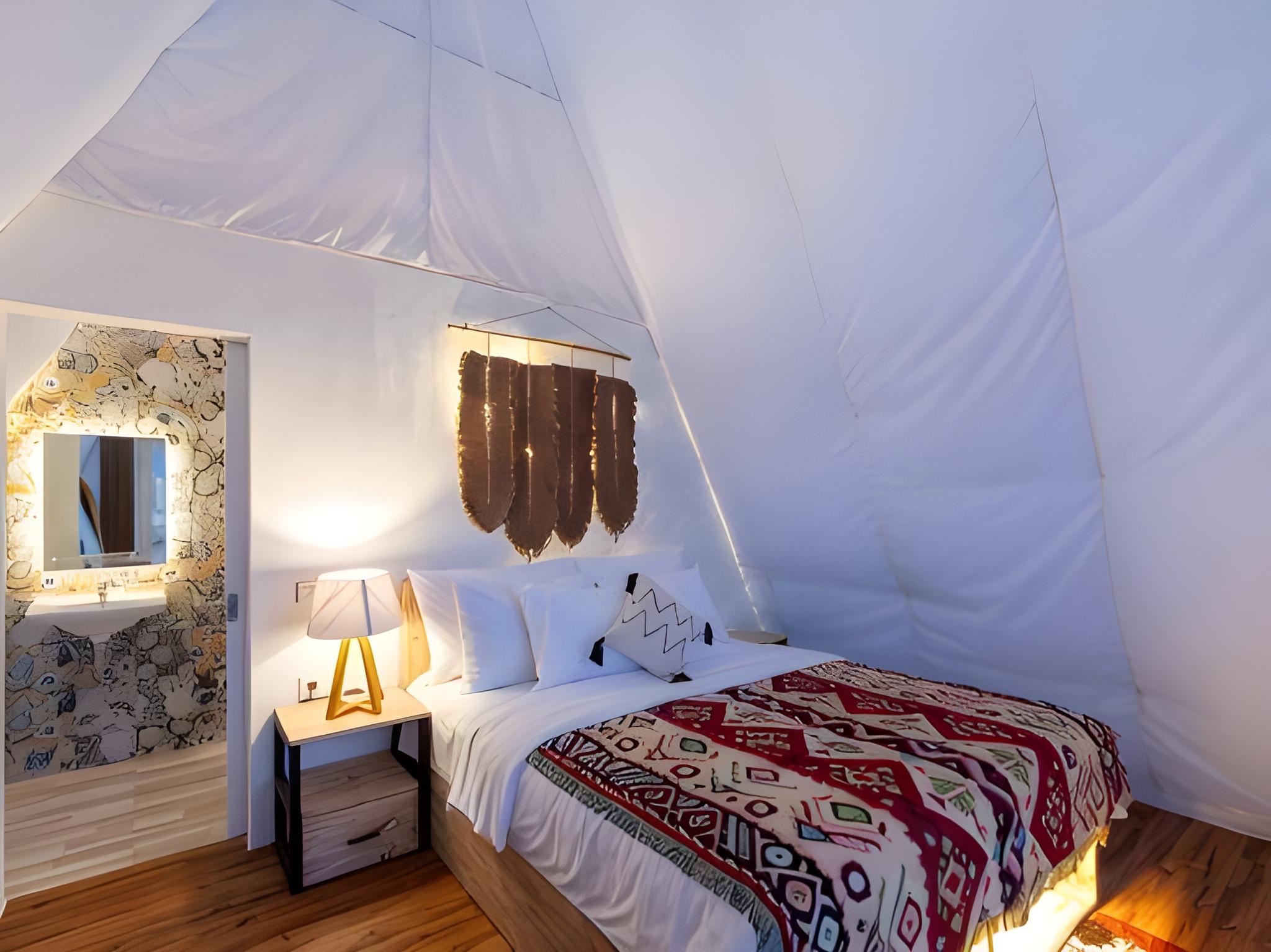 Tent, Suite, Queen Bed, Plunge Pool