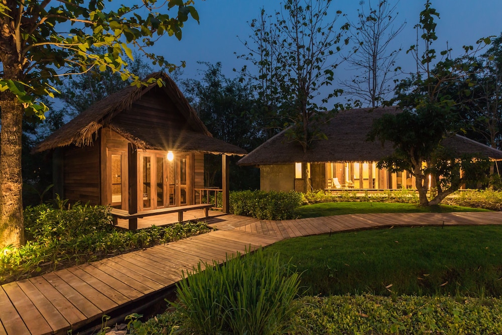 Azalea Village Wellness Resort in CHIANG DAO