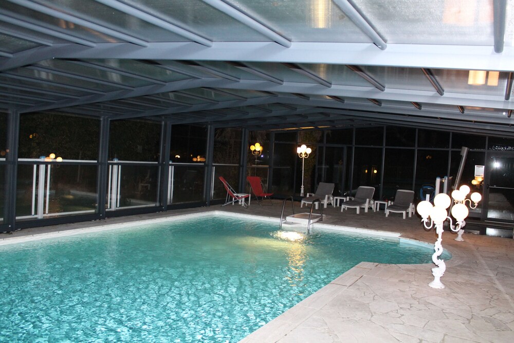 Armoric Hotel 35/57