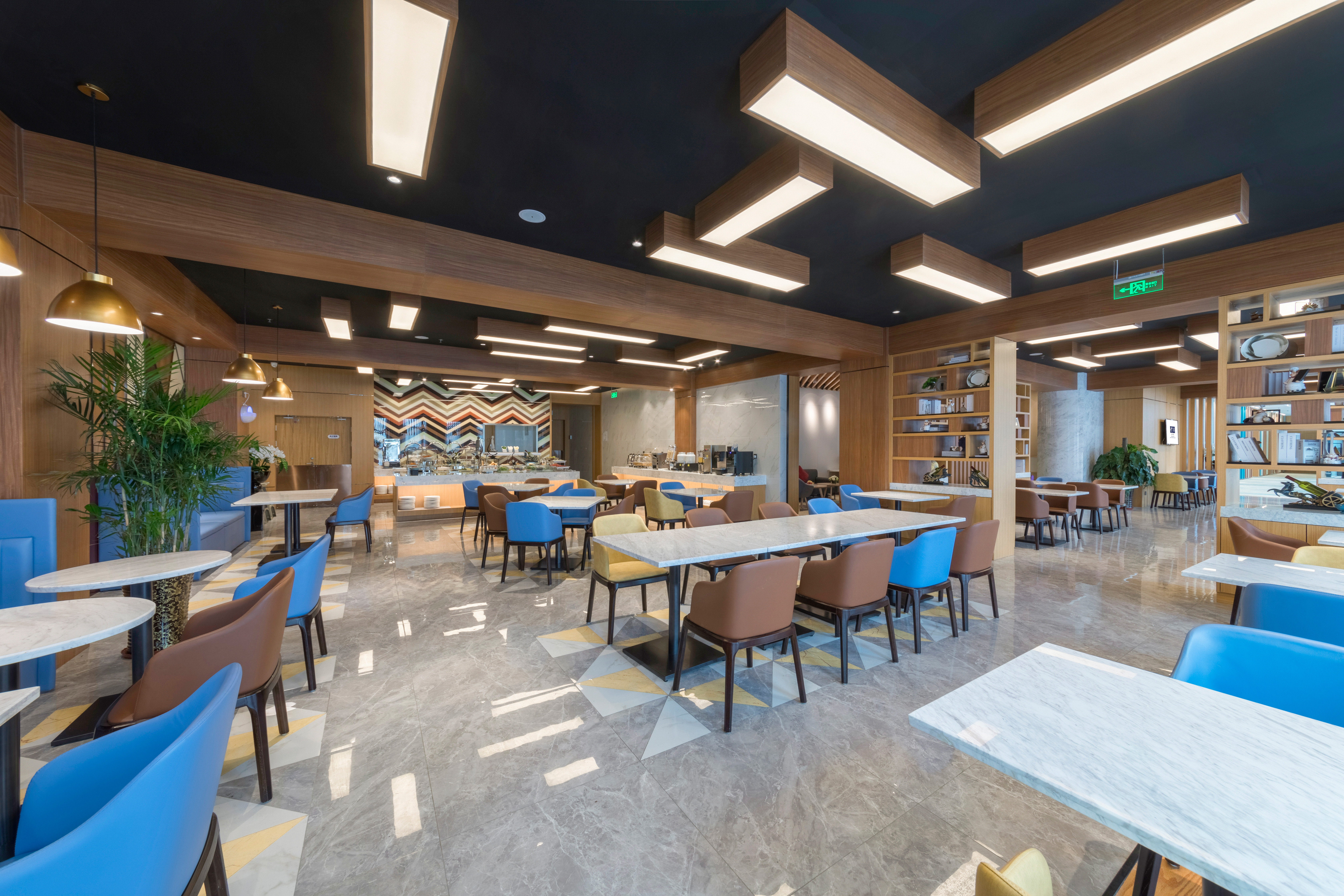Holiday Inn Express Qingdao Chengyang Central 43/59