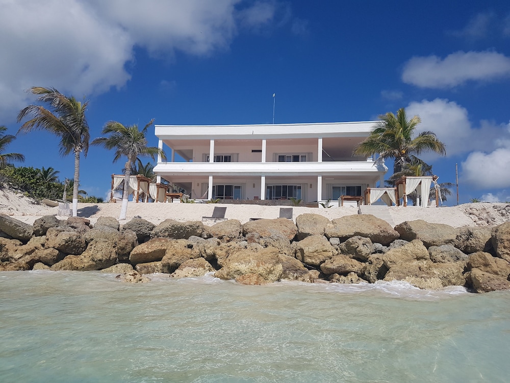 Villa Isla Blanca 28/32