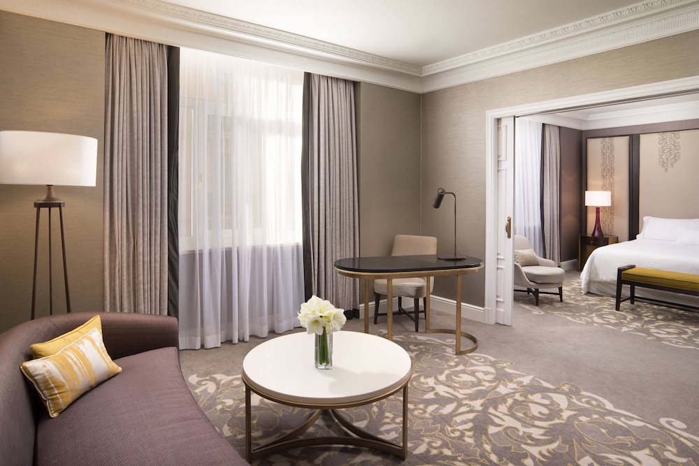 The Palace, A Luxury Collection Hotel 36/42