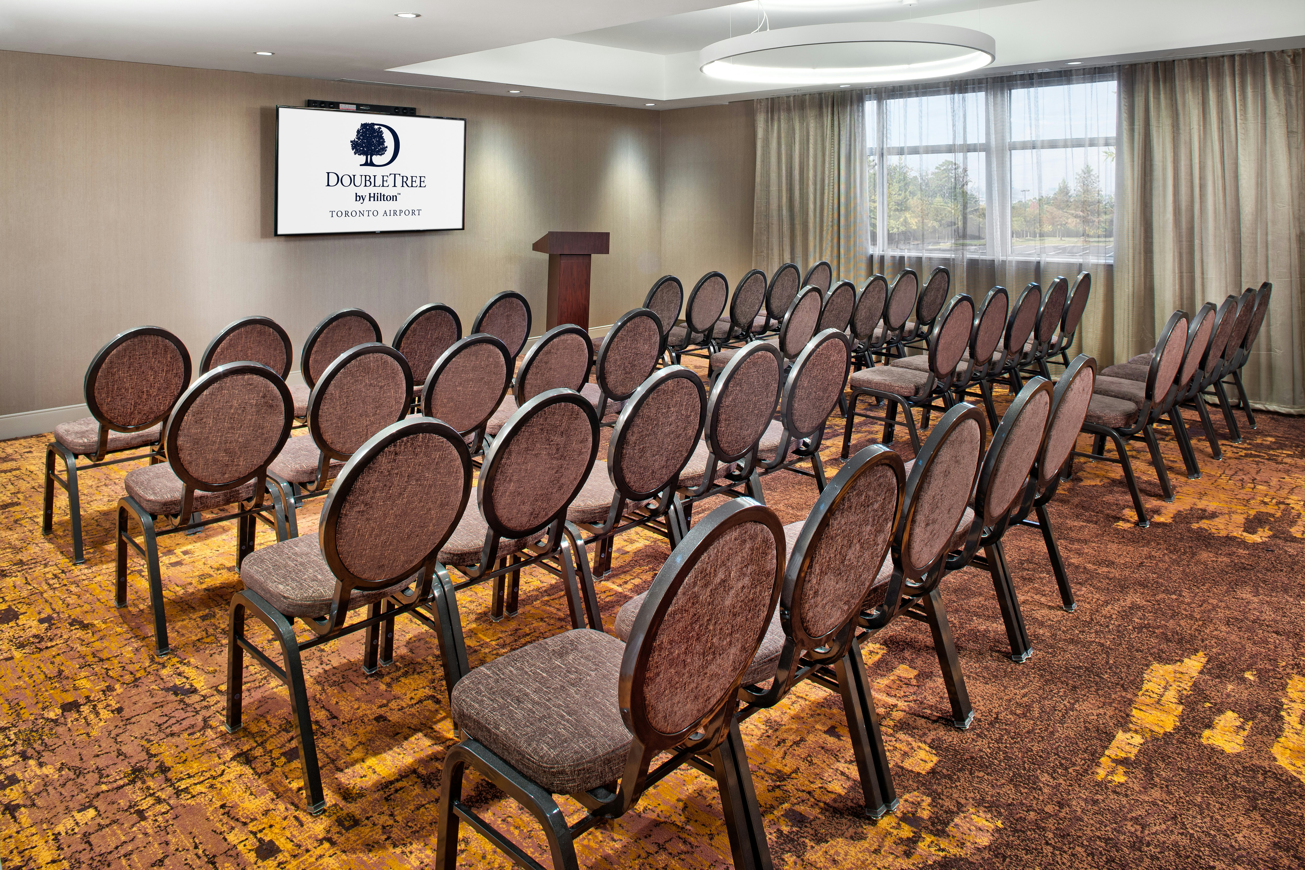 Doubletree by Hilton Toronto Airport 39/47