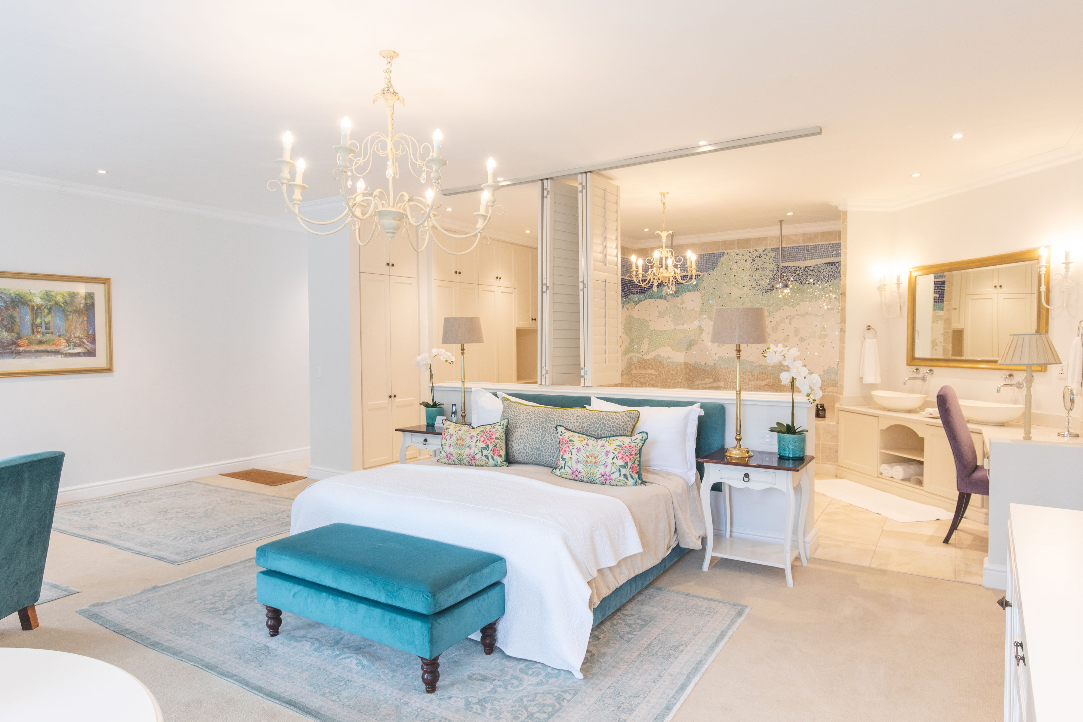 Elegant, Suite