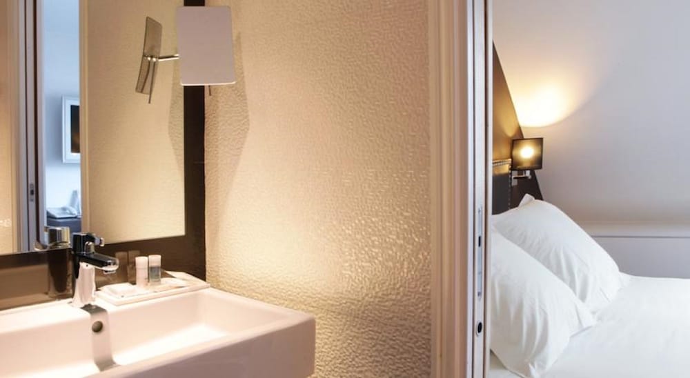 Hotel Diva Opera 50/50