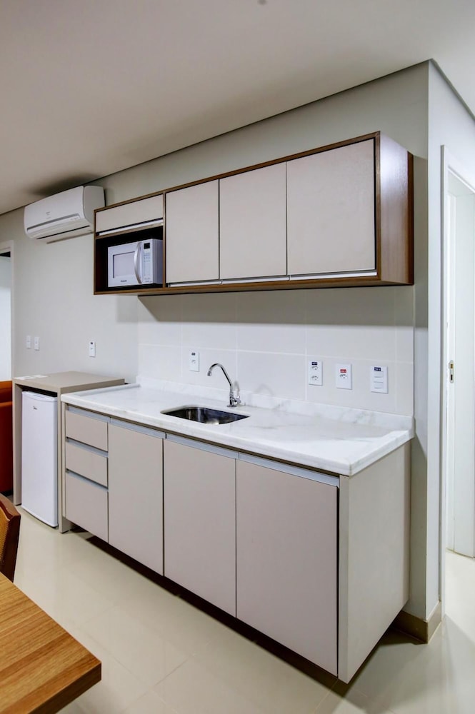 Advanced Business & Flats Hotel 10/46